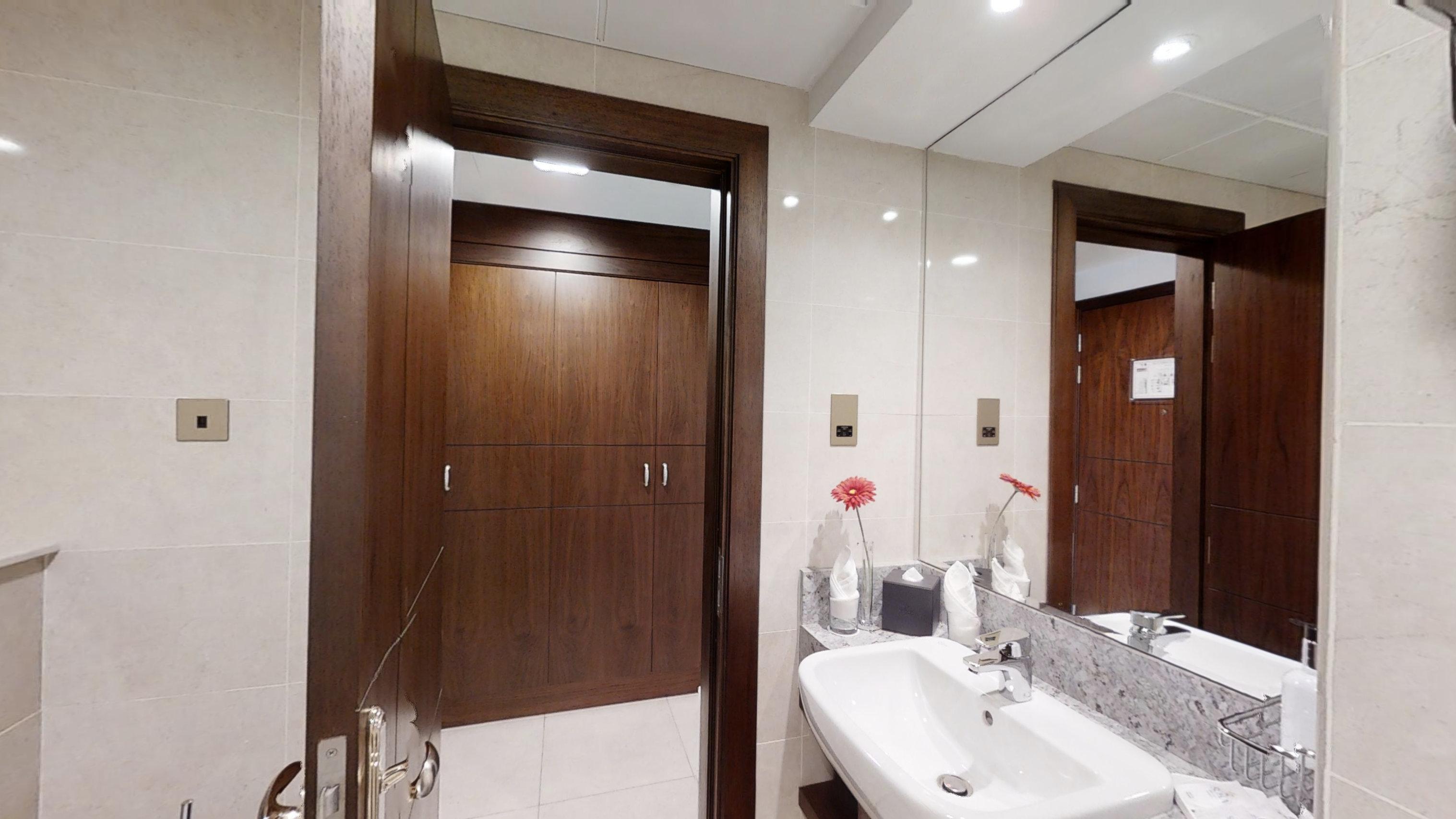 Suha Park Luxury Waterfront Al Jaddaf Hotel Dubai